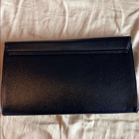 Black envelope clutch - Picture 3 of 5